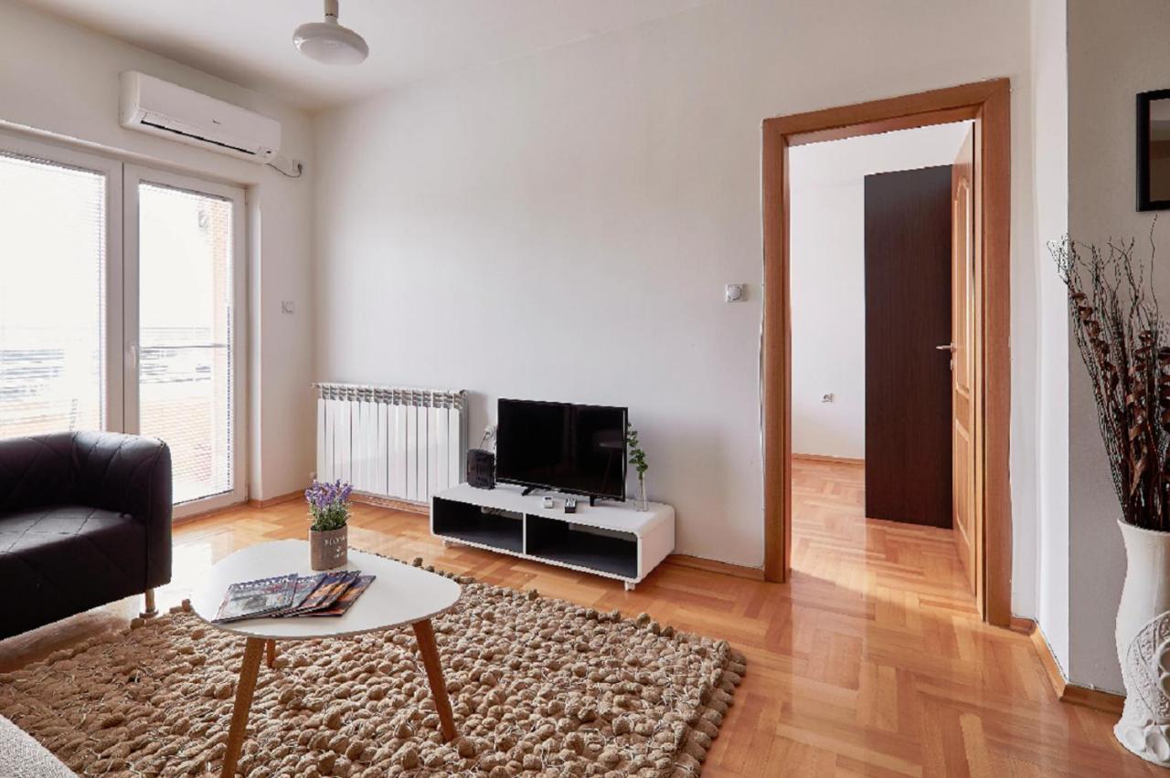 Smart Apartments Skopje Extérieur photo